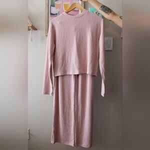 H&M 2-Piece Lounge Set